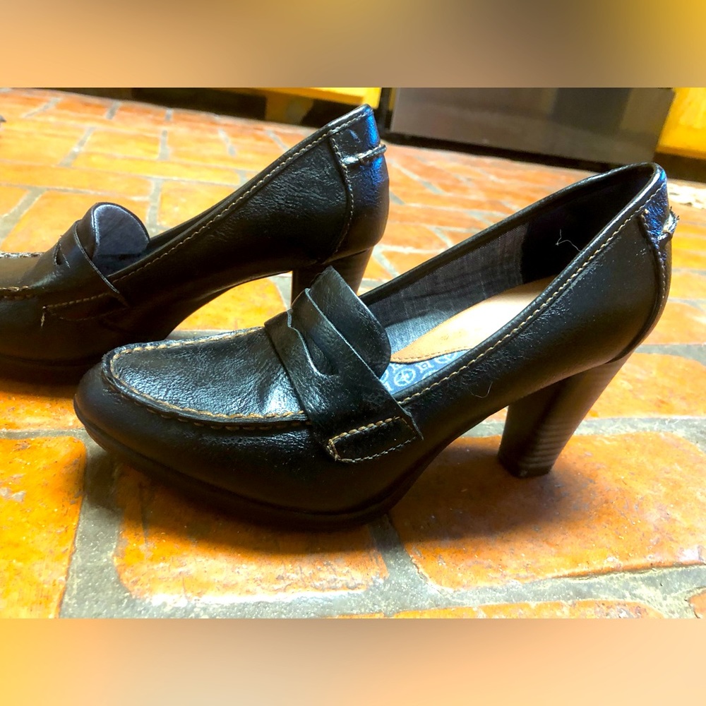 Dr. Scholl’s Penny Loafer Heels Size 6.5